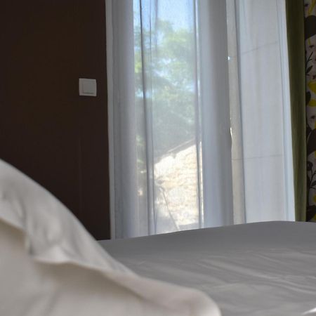 เกอร์ เดอ วีญ Hotel แซงต์-เปเรย์ ห้อง รูปภาพ