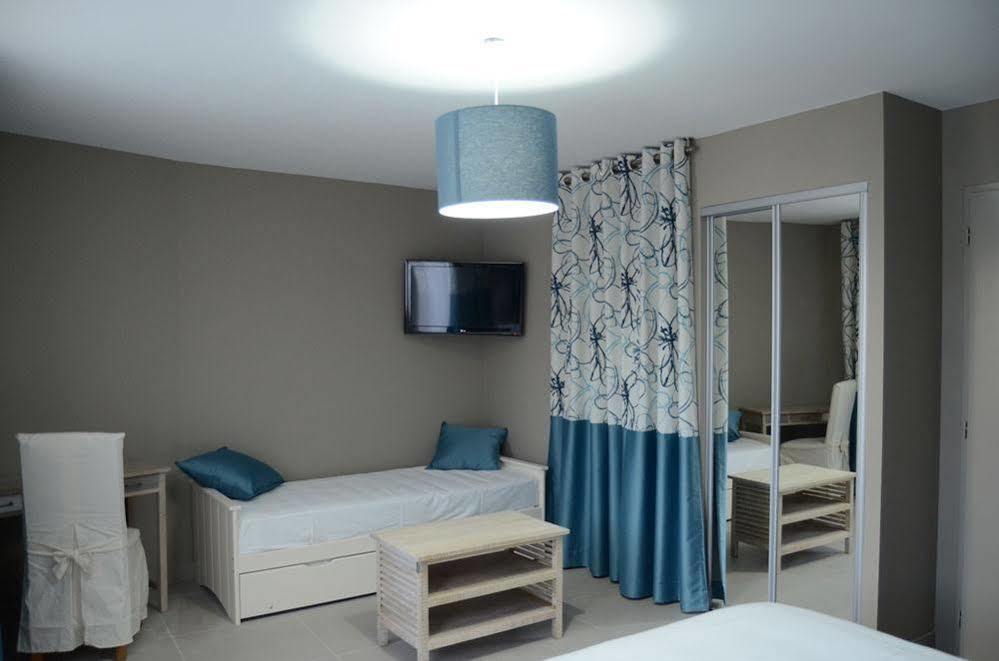 เกอร์ เดอ วีญ Hotel แซงต์-เปเรย์ ภายนอก รูปภาพ